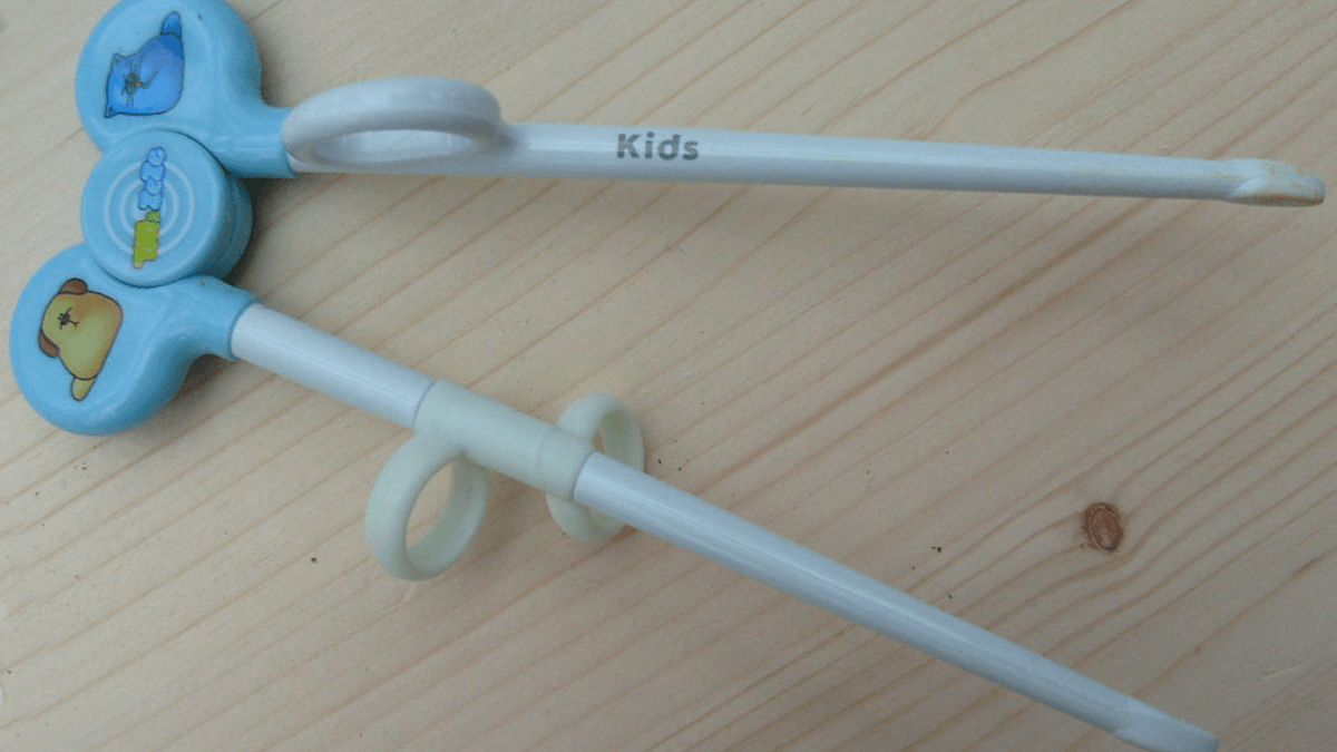 kids training chopsticks guide child-size training chopsticks